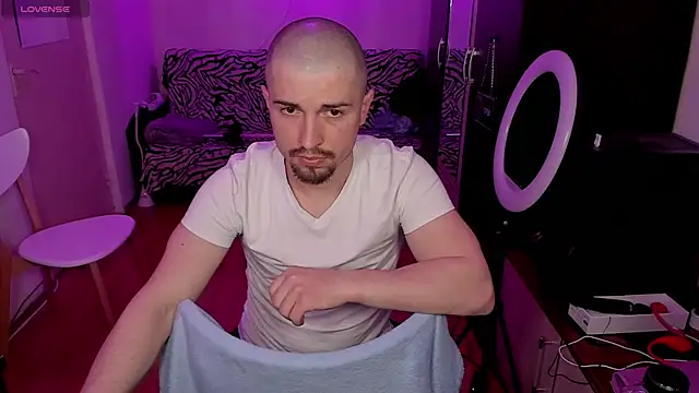 Michael Wolfborn online show from 03-04-25, 03:04