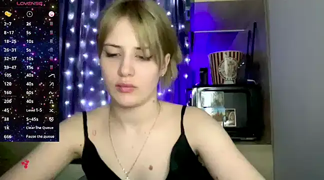 Snapshot of PureAlisMiracle chatting on 12-08-24, 07:11 PureAlisMiracle online show from 12-08-24, 07:11