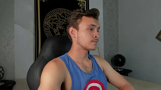 Snapshot of Desmon_Clark chatting on 01-16-25, 10:02 Desmon Clark online show from 01-16-25, 10:02