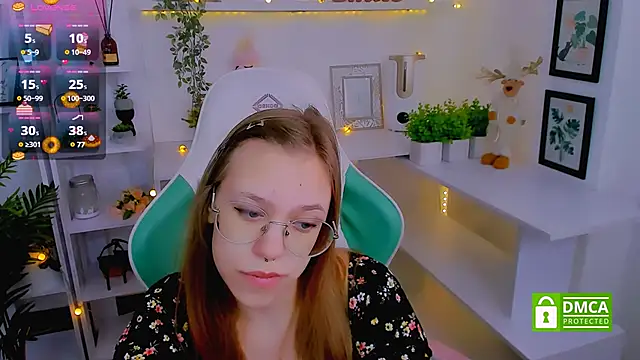 Snapshot of LayriantaVee chatting on 02-26-25, 06:58 LayriantaVee online show from 02-26-25, 06:58