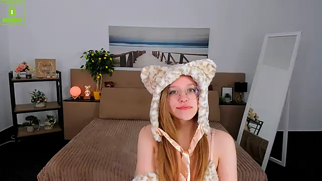 LayriantaVee online show from 03-03-25, 07:10