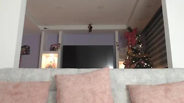 millyrosse online show from 11-29-25, 02:58