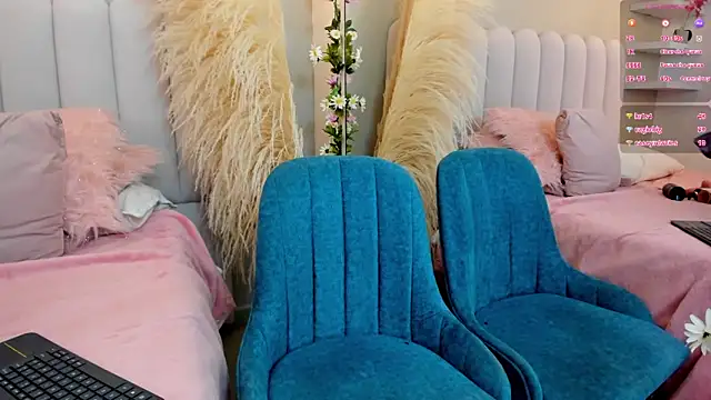 Annie karlsson   online show from 02-08-25, 12:17