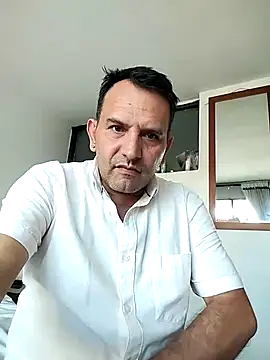 RogueTraveler online show from 01-27-25, 09:22