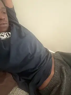 Snapshot of TransboyJay chatting on 03-11-25, 07:14 TransboyJay online show from 03-11-25, 07:14