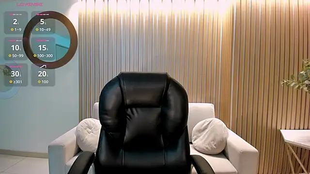 AmberFarrell online show from 03-09-26, 08:13