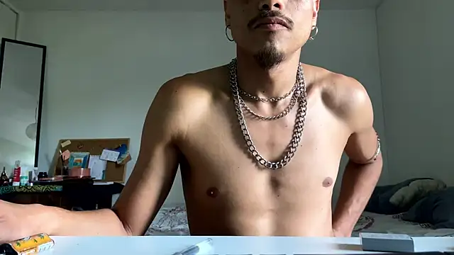 villanocat online show from 12-26-24, 09:37