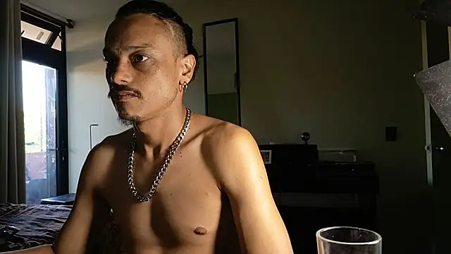 Snapshot of villanocat chatting on 01-14-26, 10:03 villanocat online show from 01-14-26, 10:03