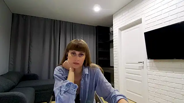 Daniella Lorente online show from 06-30-26, 11:39