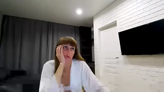 Daniella Lorente online show from 07-21-26, 12:13
