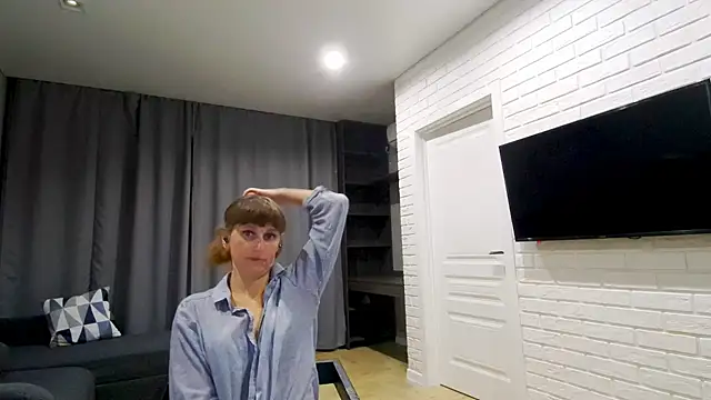 Daniella Lorente online show from 07-30-26, 12:53