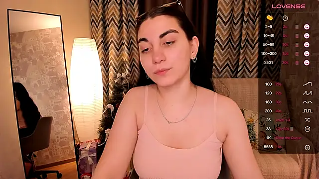 hannacheekss  online show from 12-18-24, 02:21