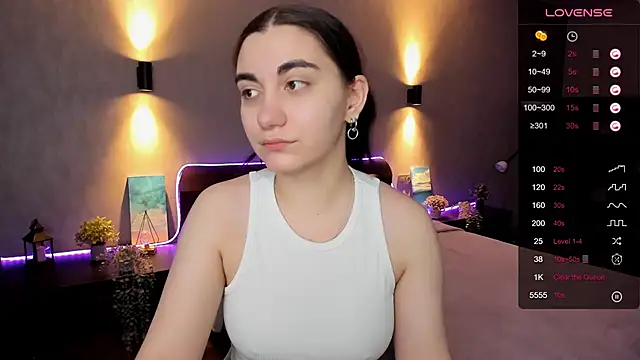 hannacheekss  online show from 02-01-25, 02:05