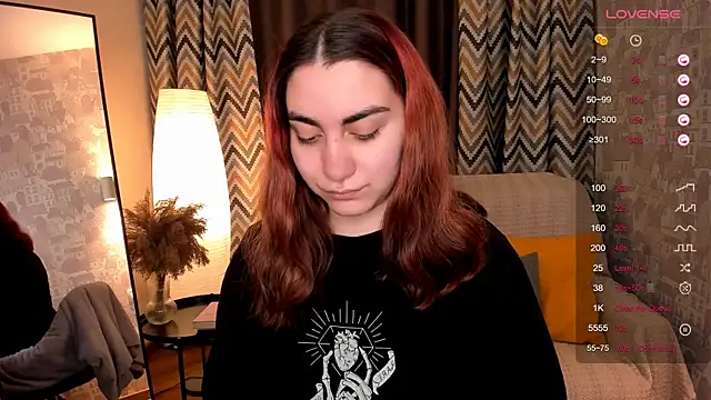 hannacheekss  online show from 10-06-25, 02:09