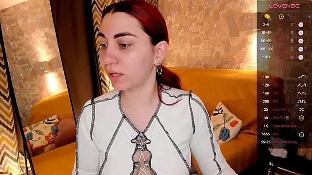 hannacheekss  online show from 06-26-26, 02:05
