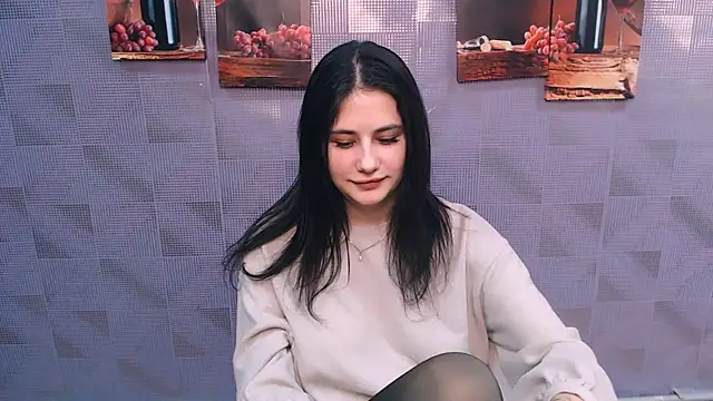 Snapshot of AliceSexyyy_ chatting on 01-12-25, 03:57 AliceSexyyy online show from 01-12-25, 03:57