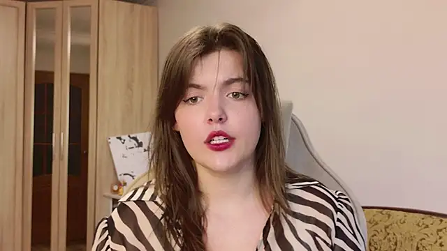 showmeparadise online show from 06-23-26, 03:04