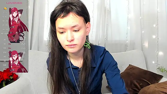 Emily Strikeee online show from 03-04-25, 09:40