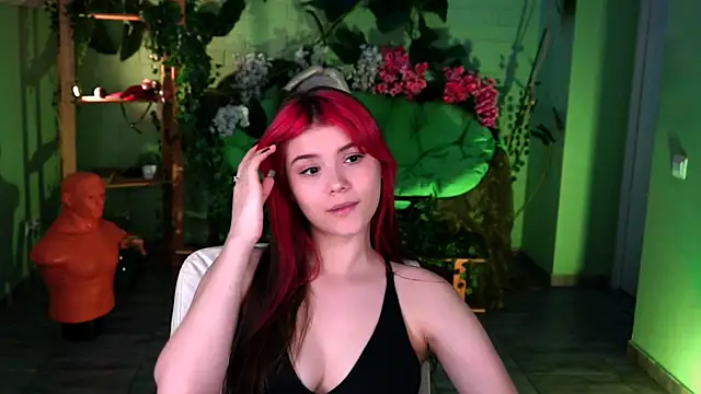 Snapshot of EvaThopson chatting on 06-27-26, 12:22 EvaThopson online show from 06-27-26, 12:22