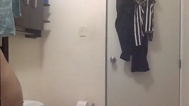 Hxnsovrgon online show from 06-19-26, 01:32