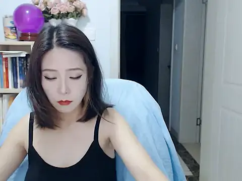 Snapshot of SuSushi728 chatting on 07-07-26, 03:49 SuSushi728 online show from 07-07-26, 03:49