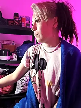 Tefannyy  online show from 03-21-26, 11:48