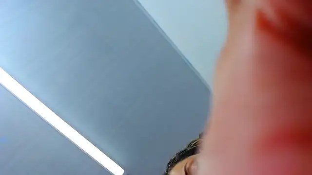 ariellth online show from 03-01-25, 04:44