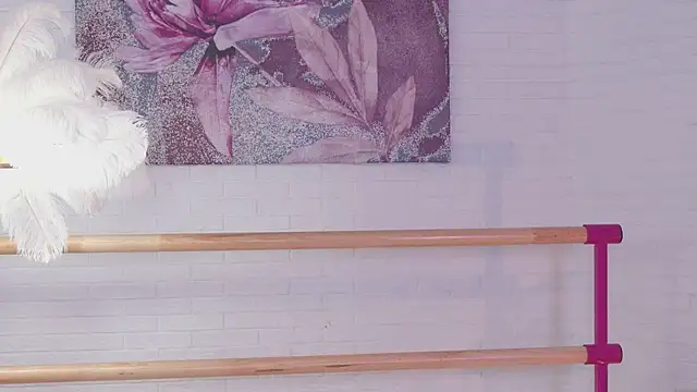 Snapshot of lylylovesyou chatting on 02-23-25, 09:00 lylylovesyou online show from 02-23-25, 09:00