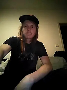 Snapshot of Vlastislav23 chatting on 12-05-25, 07:54 Vlastislav23 online show from 12-05-25, 07:54