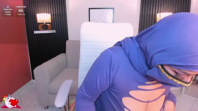 cloe sirena online show from 11-11-25, 02:28