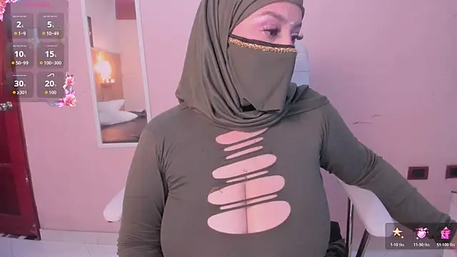 cloe sirena online show from 05-19-26, 03:18