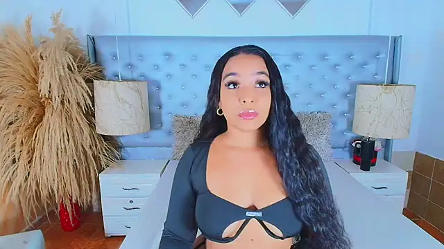 EileenBenzon online show from 09-09-25, 04:17