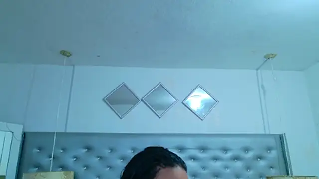 EileenBenzon online show from 04-22-26, 12:28