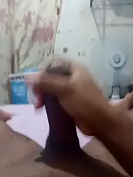 Snapshot of kaua_rola_de_mel chatting on 12-12-24, 05:10 kaua rola de mel online show from 12-12-24, 05:10