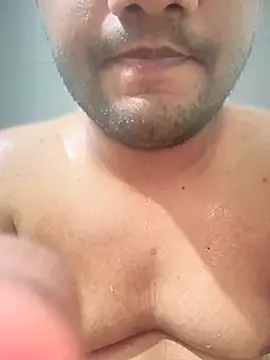 Snapshot of ved240 chatting on 03-23-25, 05:10 ved240 online show from 03-23-25, 05:10