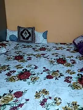 Snapshot of Black_baby chatting on 03-11-25, 07:47 Black baby online show from 03-11-25, 07:47