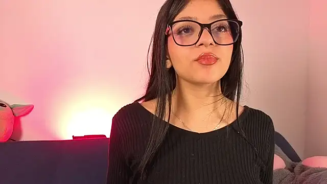 Snapshot of lana_dol chatting on 06-17-26, 10:39 lana dol online show from 06-17-26, 10:39