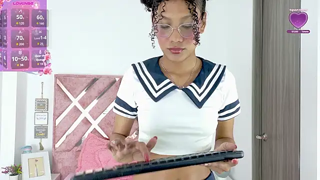 Snapshot of allis0n_ik chatting on 02-15-26, 03:36 allis0n ik online show from 02-15-26, 03:36