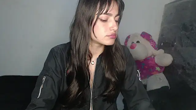 skinny sweet2411 online show from 03-19-26, 01:53