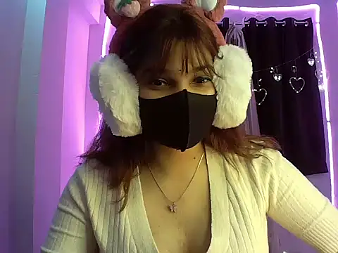 Snapshot of your_pokkie chatting on 01-06-25, 06:41 your pokkie online show from 01-06-25, 06:41