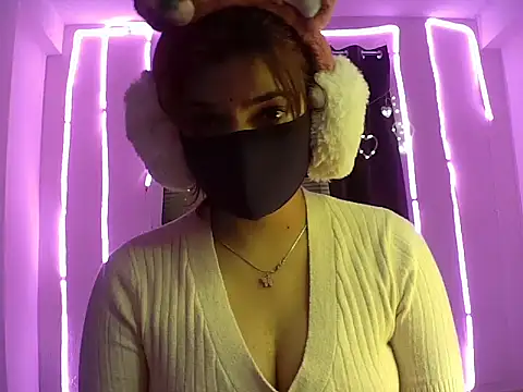 Snapshot of your_pokkie chatting on 01-11-25, 06:33 your pokkie online show from 01-11-25, 06:33