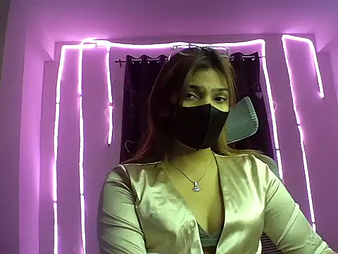 Snapshot of your_pokkie chatting on 02-23-25, 06:12 your pokkie online show from 02-23-25, 06:12