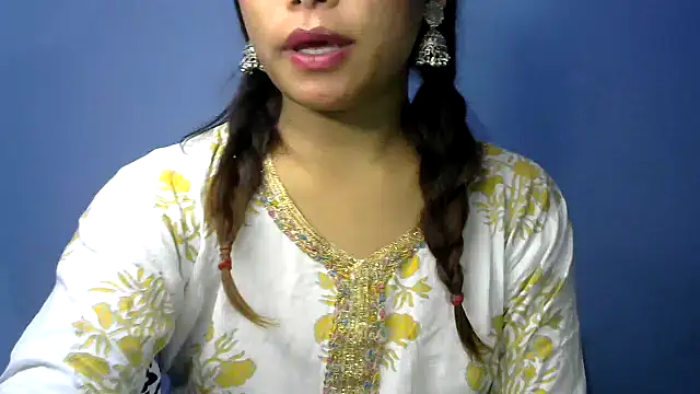 Snapshot of sanjana-77 chatting on 01-15-25, 09:51 sanjana-77 online show from 01-15-25, 09:51