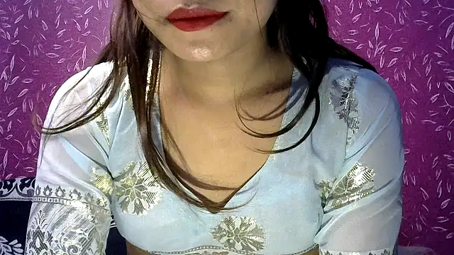 Snapshot of sanjana-77 chatting on 01-21-25, 05:09 sanjana-77 online show from 01-21-25, 05:09