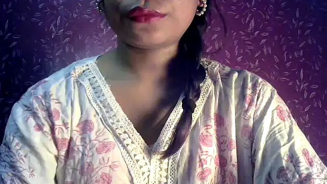 Snapshot of sanjana-77 chatting on 01-25-25, 05:40 sanjana-77 online show from 01-25-25, 05:40