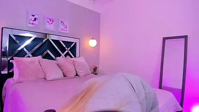 ibella7 online show from 09-29-25, 07:30