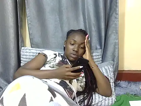 Chichii- online show from 01-07-25, 09:46