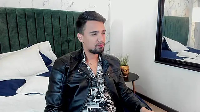 Snapshot of Edward_max chatting on 02-11-25, 03:40 Edward max online show from 02-11-25, 03:40