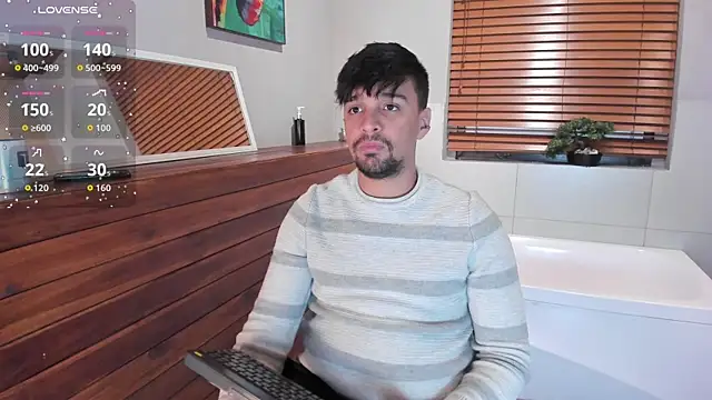 Snapshot of Edward_max chatting on 11-02-25, 03:53 Edward max online show from 11-02-25, 03:53