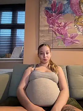 Hr Frk Olsen online show from 11-05-25, 01:11